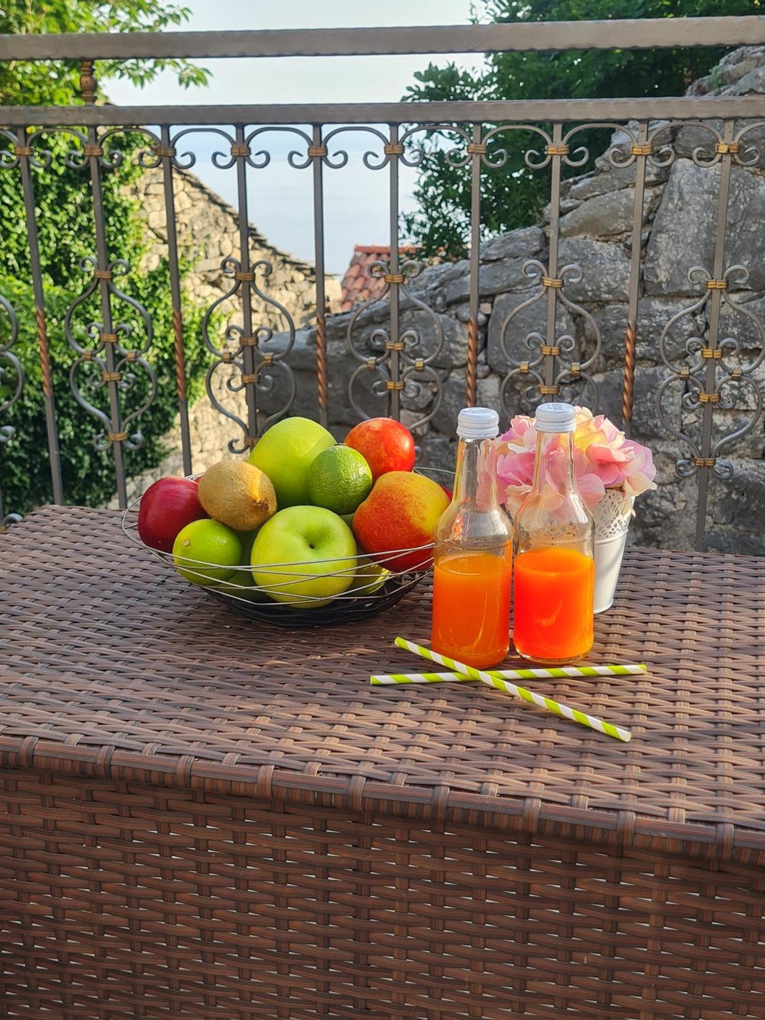 Sea View Stone House Donkey Baska Voda